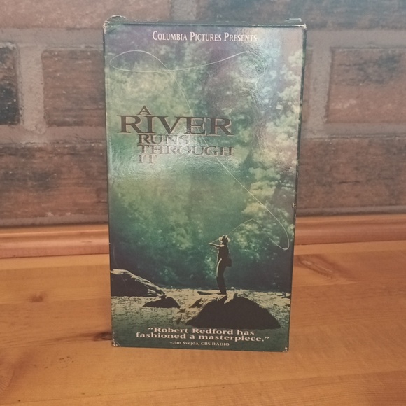 6/$15 A river runs through it vhs tape - Picture 2 of 8